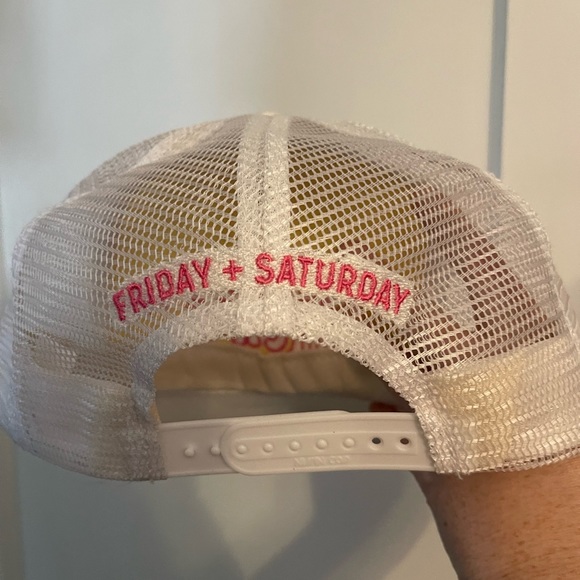 Getting Hitched trucker hat - Picture 2 of 2